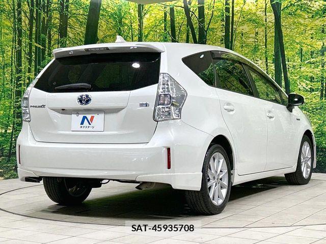 Toyota PRIUS ALPHA 2012-03 8337513-16
