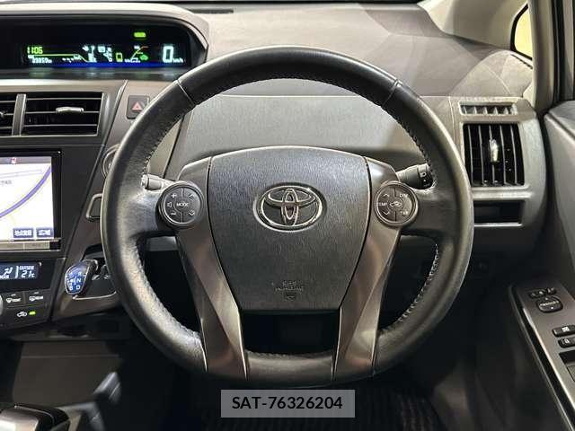 Toyota PRIUS ALPHA 2014-11 8337502-9