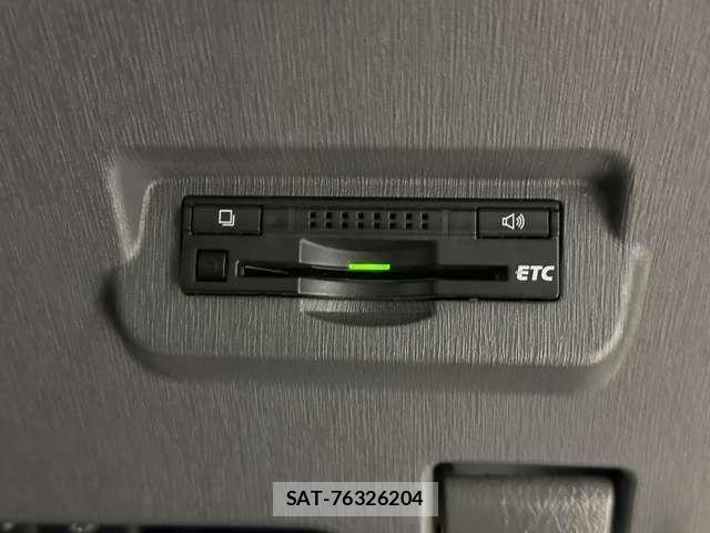 Toyota PRIUS ALPHA 2014-11 8337502-12