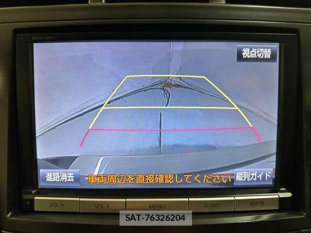 Toyota PRIUS ALPHA 2014-11 8337502-21
