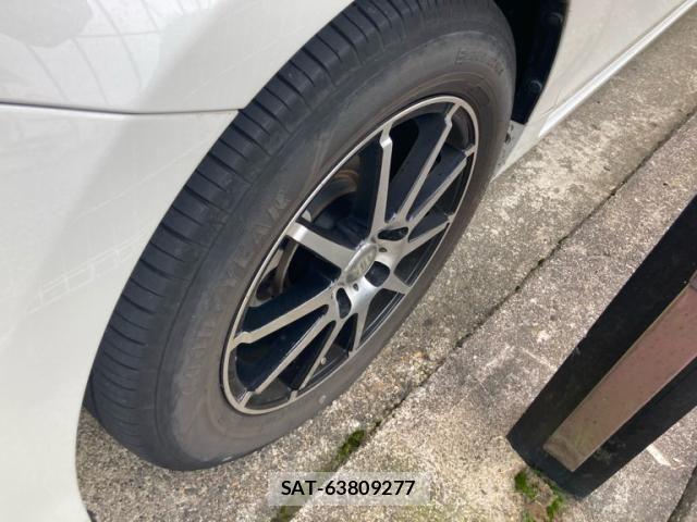 Toyota PRIUS ALPHA 2017-03 8334500-8