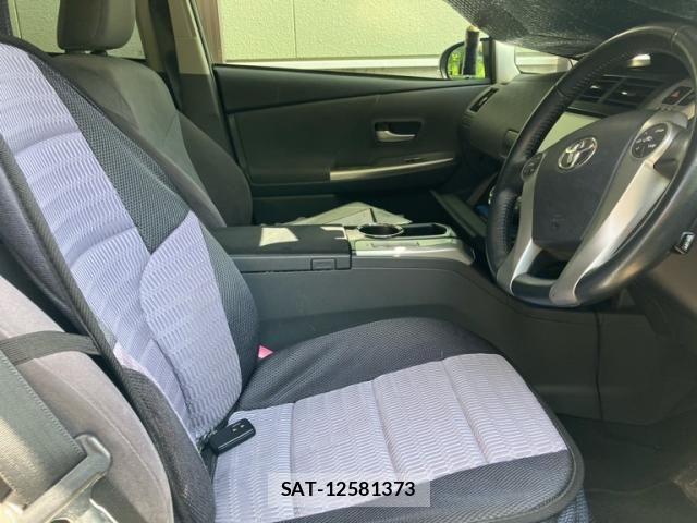 Toyota PRIUS ALPHA 2012-06 8337514-9