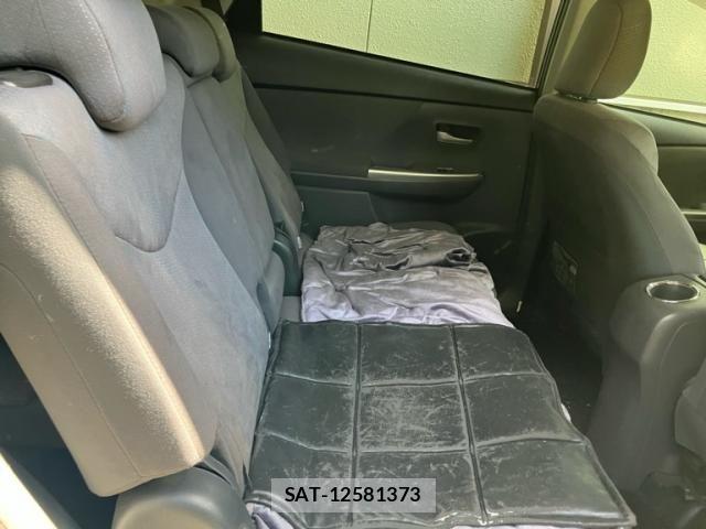 Toyota PRIUS ALPHA 2012-06 8337514-8