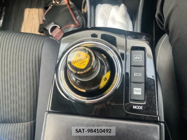 Toyota PRIUS ALPHA 2019-07 8355408-14