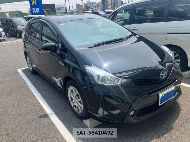 Toyota PRIUS ALPHA 2019-07 8355408-1