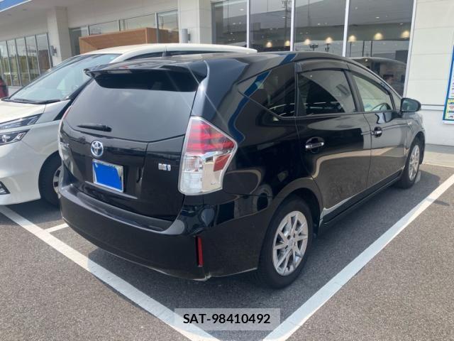 Toyota PRIUS ALPHA 2019-07 8355408-2
