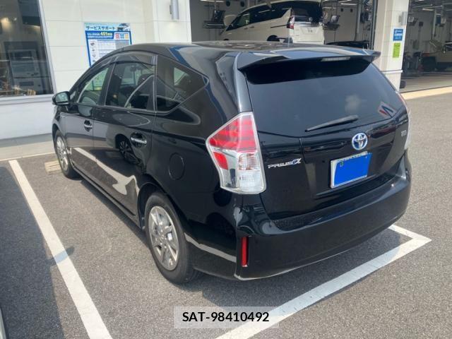 Toyota PRIUS ALPHA 2019-07 8355408-3