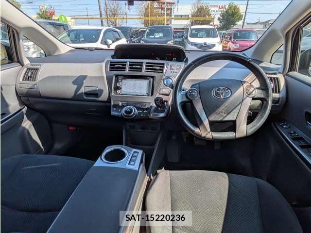 Toyota PRIUS ALPHA 2014-01 8355412-10