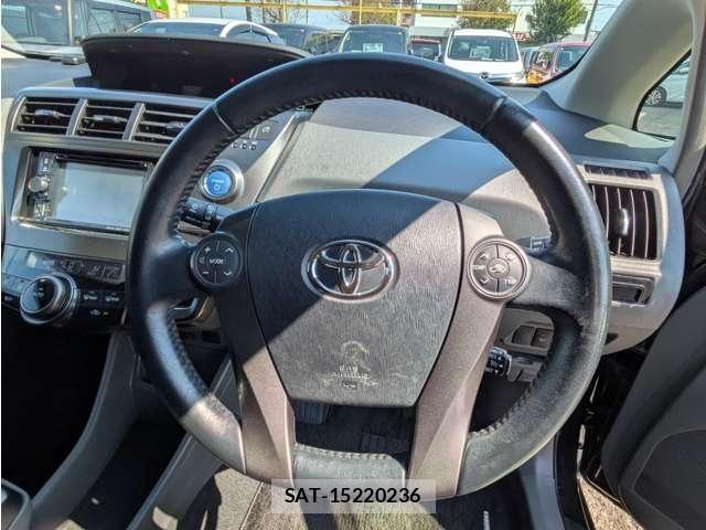 Toyota PRIUS ALPHA 2014-01 8355412-11