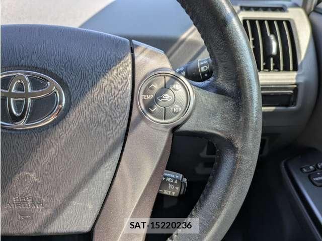 Toyota PRIUS ALPHA 2014-01 8355412-18