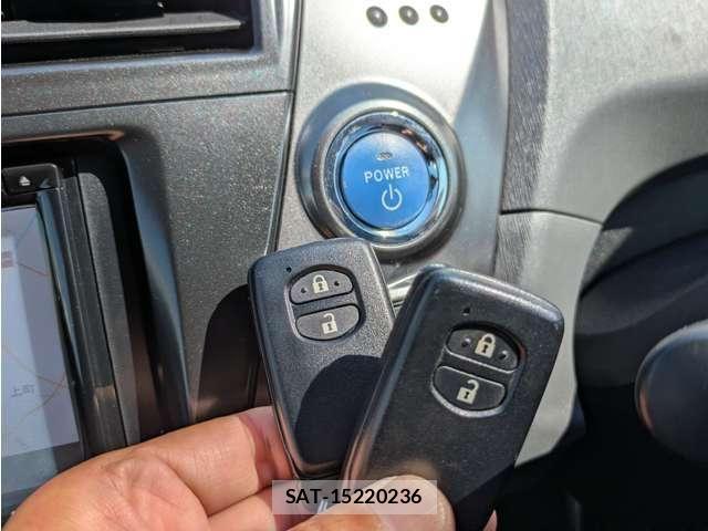 Toyota PRIUS ALPHA 2014-01 8355412-26