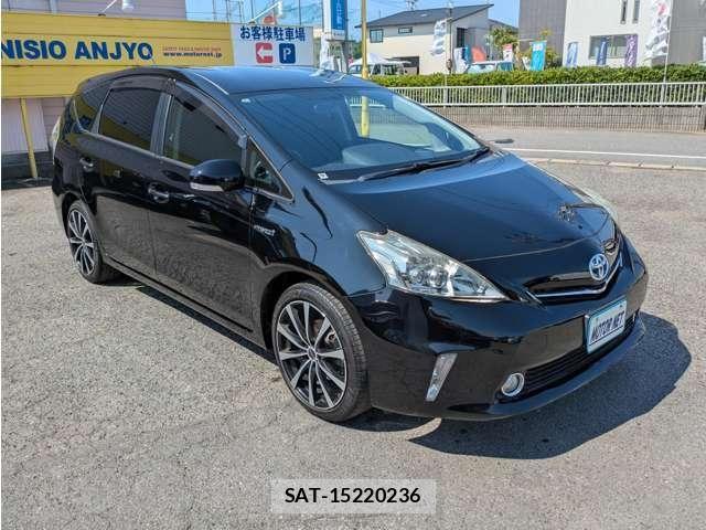 Toyota PRIUS ALPHA 2014-01 8355412-27