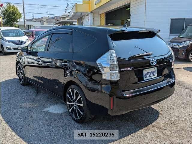 Toyota PRIUS ALPHA 2014-01 8355412-28