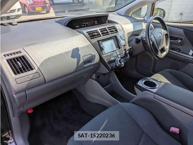 Toyota PRIUS ALPHA 2014-01 8355412-6