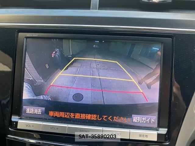 Toyota PRIUS ALPHA 2015-01 8355410-25