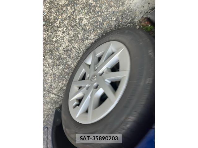 Toyota PRIUS ALPHA 2015-01 8355410-8