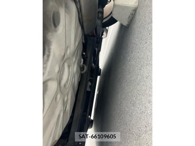 Toyota PRIUS ALPHA 2015-03 8355415-9