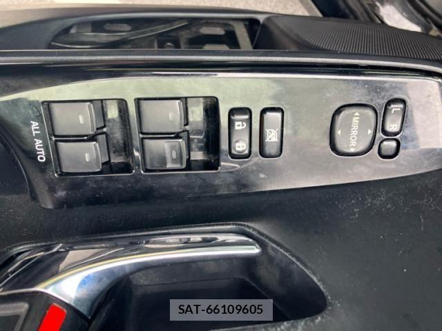 Toyota PRIUS ALPHA 2015-03 8355415-13