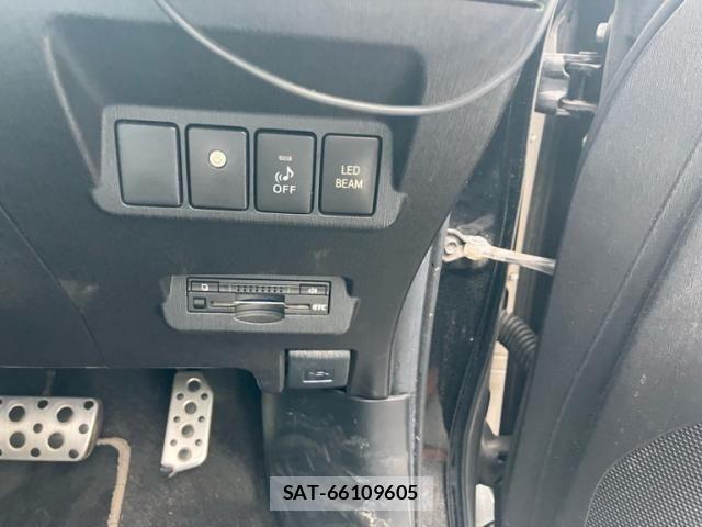 Toyota PRIUS ALPHA 2015-03 8355415-14