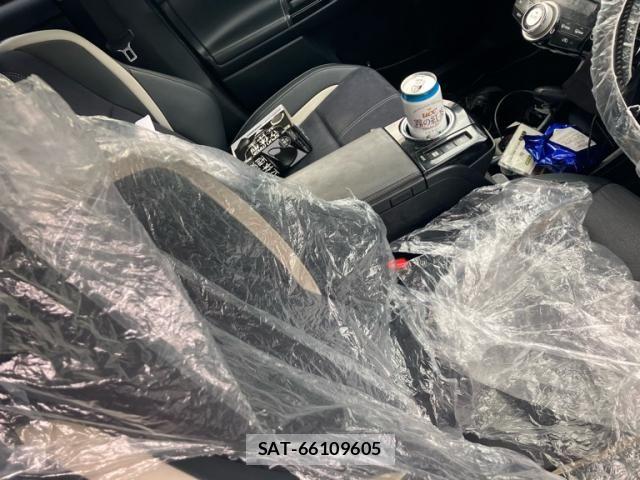 Toyota PRIUS ALPHA 2015-03 8355415-16