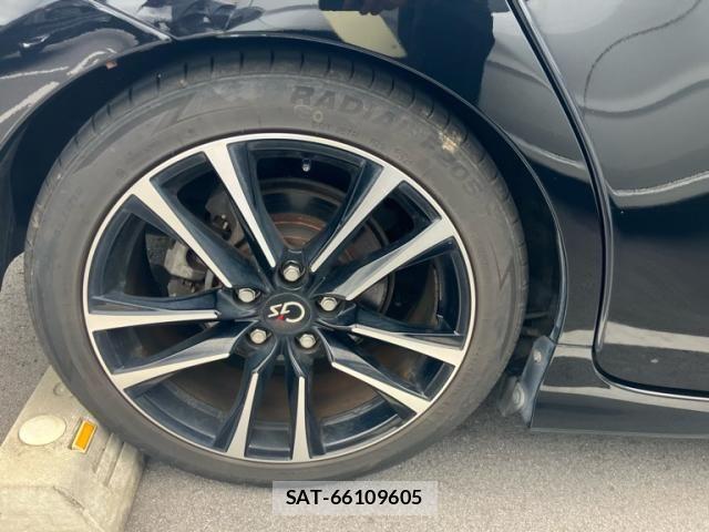 Toyota PRIUS ALPHA 2015-03 8355415-5