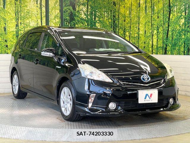Toyota PRIUS ALPHA 2011-09 8355414-15