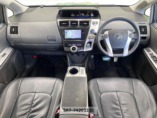 Toyota PRIUS ALPHA 2011-09 8355414-1