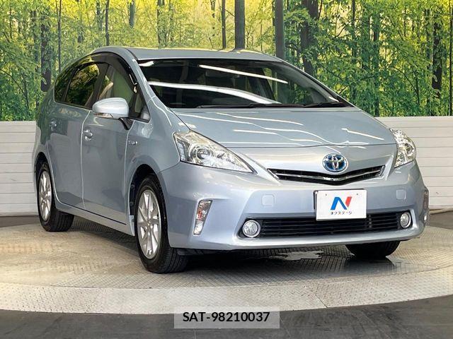 Toyota PRIUS ALPHA 2012-09 8355411-15