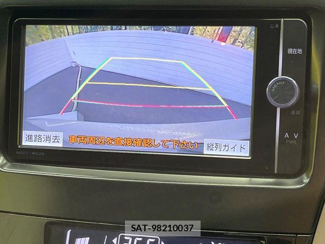 Toyota PRIUS ALPHA 2012-09 8355411-3