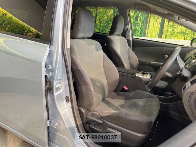 Toyota PRIUS ALPHA 2012-09 8355411-7