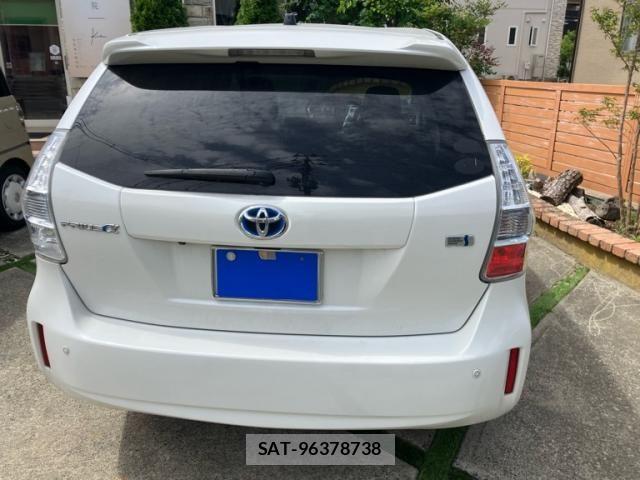 Toyota PRIUS ALPHA 2012-04 8355416-4