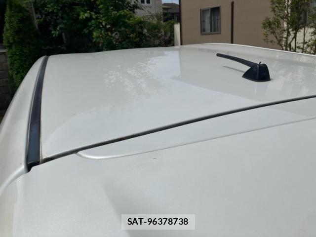 Toyota PRIUS ALPHA 2012-04 8355416-7