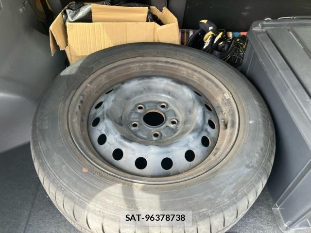 Toyota PRIUS ALPHA 2012-04 8355416-8