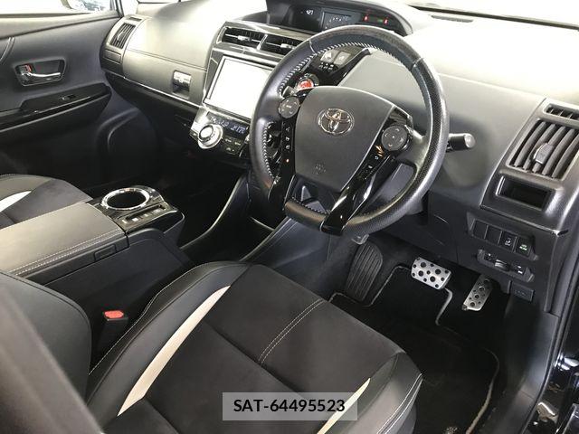 Toyota PRIUS ALPHA 2015-05 8355407-9