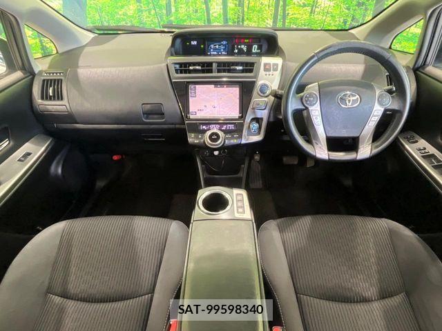 Toyota PRIUS ALPHA 2015-02 8368224-1