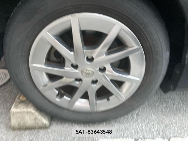Toyota PRIUS ALPHA 2012-04 8368241-3