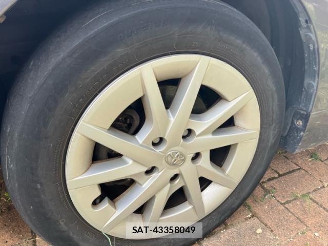 Toyota PRIUS ALPHA 2011-12 8368242-6
