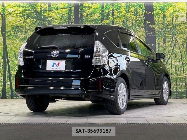 Toyota PRIUS ALPHA 2011-07 8368230-16