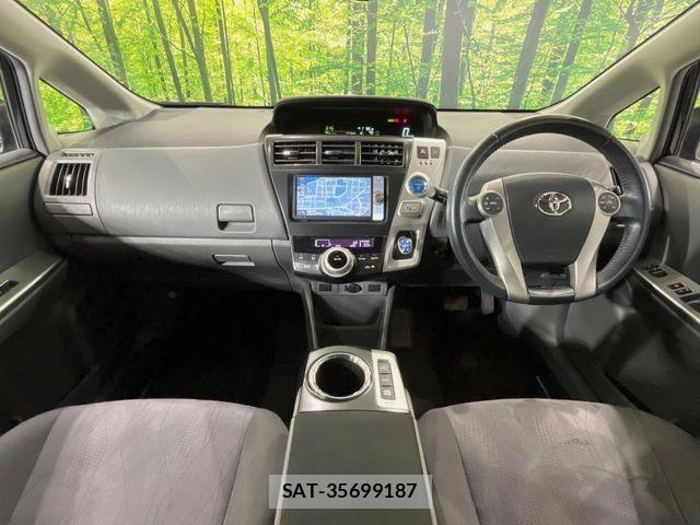 Toyota PRIUS ALPHA 2011-07 8368230-1