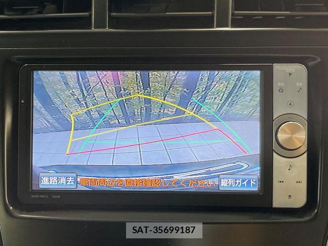 Toyota PRIUS ALPHA 2011-07 8368230-3