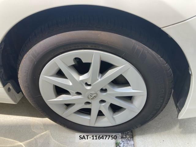 Toyota PRIUS ALPHA 2011-08 8368235-6