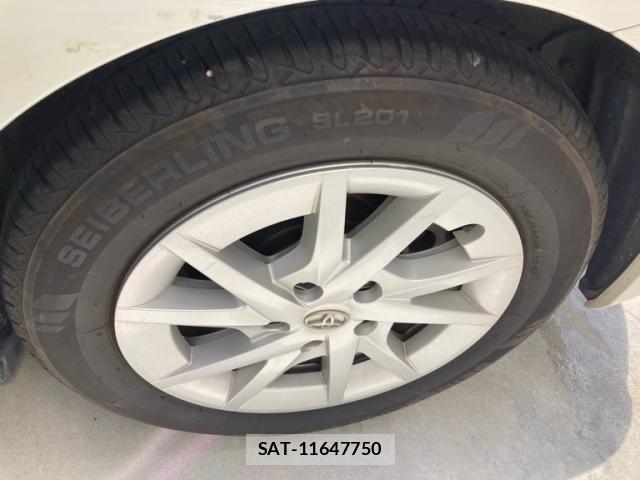Toyota PRIUS ALPHA 2011-08 8368235-8