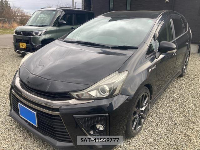 Toyota PRIUS ALPHA 2015-03 8368226-0
