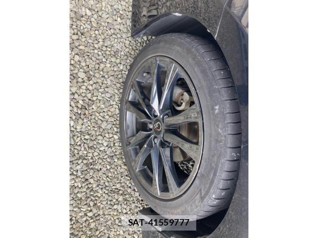 Toyota PRIUS ALPHA 2015-03 8368226-9