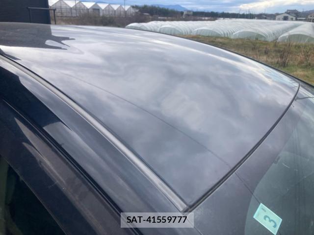 Toyota PRIUS ALPHA 2015-03 8368226-10
