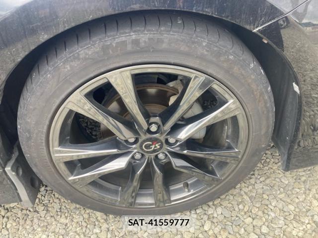 Toyota PRIUS ALPHA 2015-03 8368226-6
