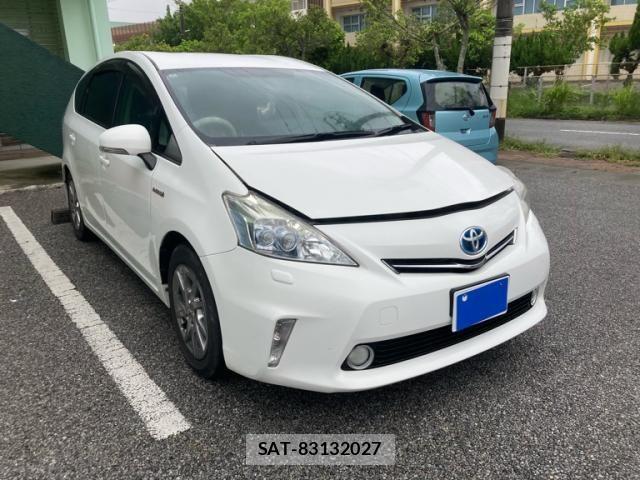 Toyota PRIUS ALPHA 2012-02 8368234-0