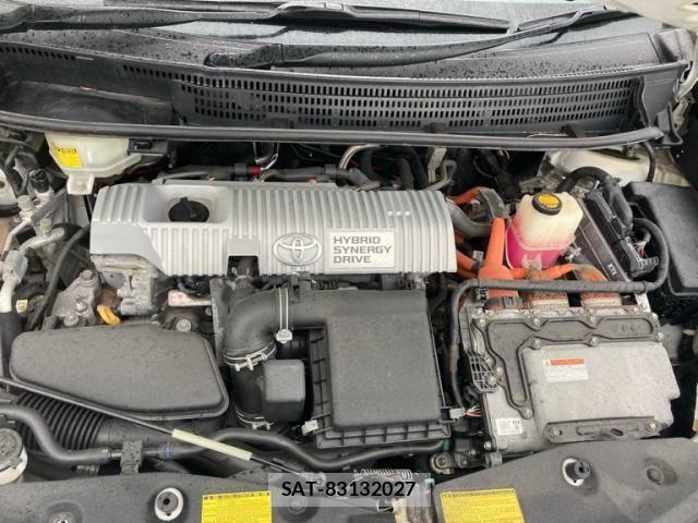Toyota PRIUS ALPHA 2012-02 8368234-10