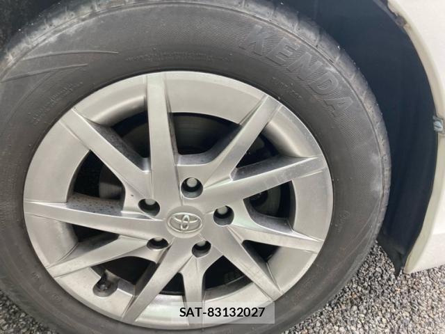 Toyota PRIUS ALPHA 2012-02 8368234-4