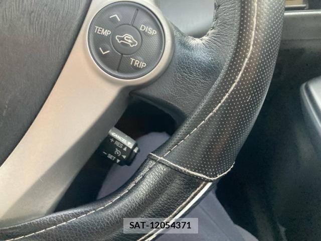 Toyota PRIUS ALPHA 2013-07 8368240-17